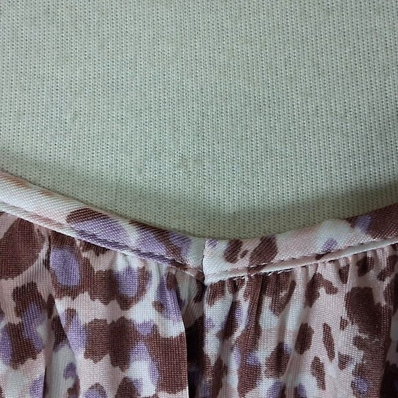 Eclair Medium Scoop Neck Pink Top - Picture 6 of 7